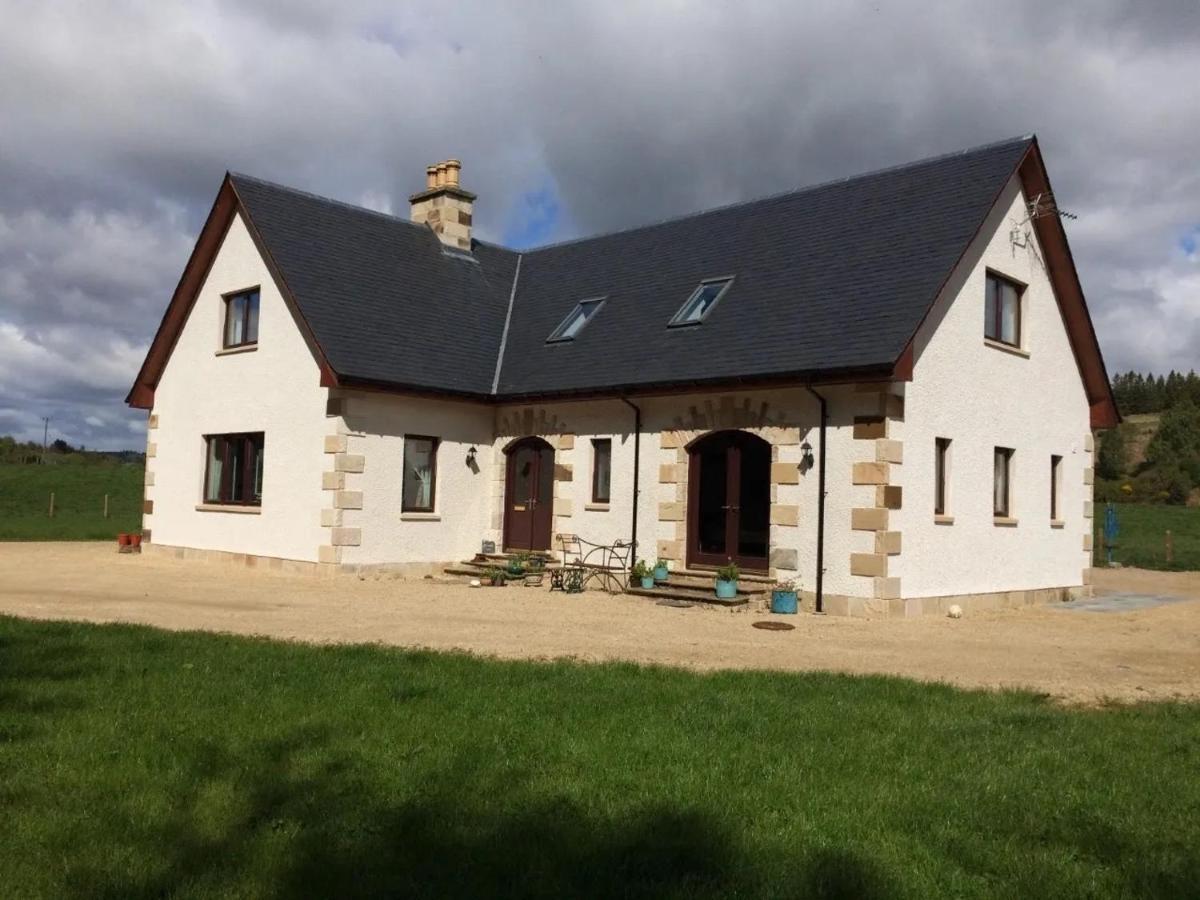 Dalmunach House Bed & Breakfast